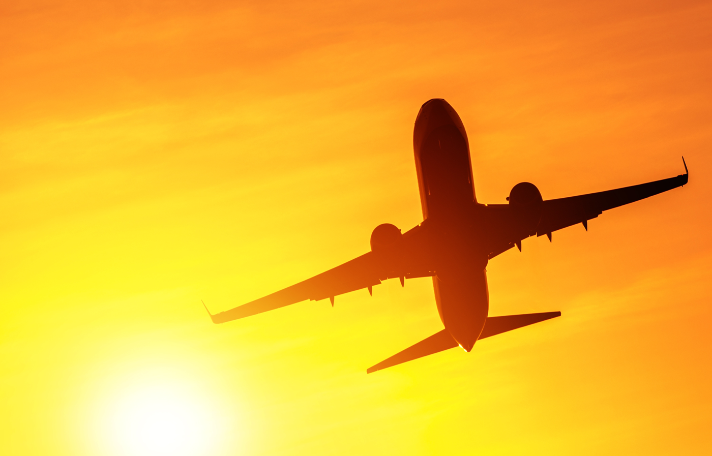 The Comfort Suites Saskatoon airport hotel is only a seven-minute drive to YXE.